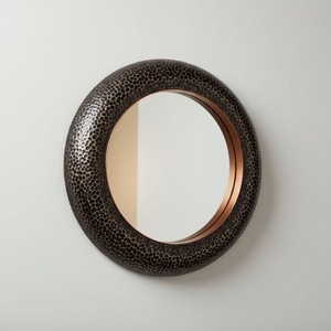 Miroir mural en aluminium doré au design moderne, style classique, miroir créatif de luxe pour la décoration intérieure, design de cadre de miroir mural - Product Image 2