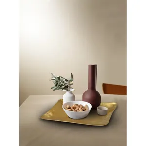 Bandeja Metálica de Lujo de Calidad de Exportación para Distribuidores Internacionales de Muebles, Bandeja Rectangular Decorativa para Servir, Chapada en Oro - Product Image 4