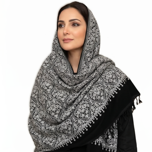 Pashmina de Viscosa Larga, Suave y Ligera con Estampado Floral Paisley Hecha a Mano, Bufanda de Invierno para Mujer, Venta al por Mayor - Product Image 2