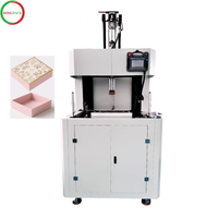 Machine automatique de formage et d'emballage de boîtes rigides DG-600HS |   Ajustement des plaques sans changement de lame ni sans ajustement de la plaque de pliage requis