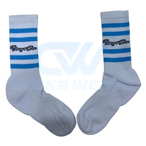 Calcetines Deportivos Personalizados con Logotipo en la Parte Inferior, Sublimados, Antideslizantes, Transpirables, de Algodón/Spandex, Acanalados, para Correr - Product Image 2
