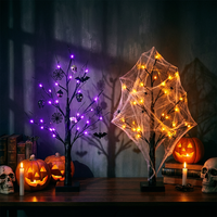 Halloween-Baumbeleuchtung mit Lila LED-Lichtern Gruseliger Schwarzer Astbaum mit Spinnen- und Fledermaus-Ornamenten für Heim-Kamin-Party-Dekoration