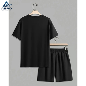 Ensemble T-shirt et short personnalisé OEM avec motif de dessin animé pour hommes, 100% coton, tenue décontractée d'été, streetwear, ensemble deux pièces - Product Image 2