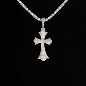 Pendentif Croix en Moissanite Argent Sterling 925 Collier Religieux de Luxe Unisexe Micro Pavé Taille Brillante GRA - Product Image 1