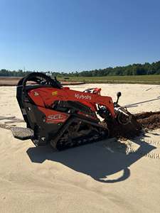 Mini-chargeuse sur pneus d'occasion avec moteur EPA 24hp Kubota SCL1000 disponible - Product Image 6