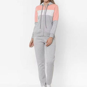 Trajes Deportivos Personalizados de Alta Calidad para Mujer, los Más Vendidos al Por Mayor, Precio Razonable - Product Image 1