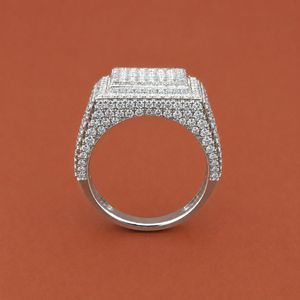 Elegante Anillo de Plata de Ley 925 con Moissanita y Diamantes VVS, Personalizado, de Lujo, Estilo Hip Hop - Product Image 3