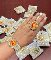 Bracelet ajustable moderne détachable en perles Bandhani du Rajasthan indien, idéal pour les mariages, les fêtes, les événements Haldi et Mehndi