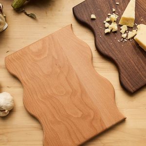 Planche à découper rectangulaire jetable en bois massif SOFIYA CRAFT avec poignée, épaisseur 1,5 cm, compatible lave-vaisselle, pour cuisine - Product Image 4