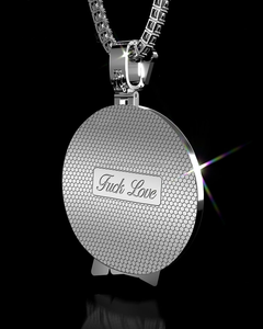 Pendentif cœur élégant de forme ronde de style designer en argent sterling avec placage à l'or et moissanite VVS Charm glacé tendance - Product Image 3
