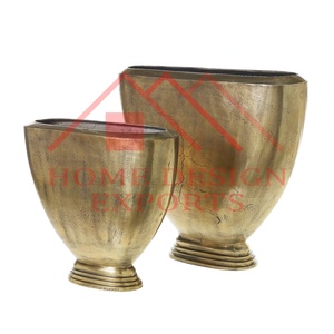 Vente chaude centres de table en plaqué or urnes Vases à fleurs pour décor de jardin hôtel et restaurant Vases de centres de table en aluminium argenté - Product Image 3