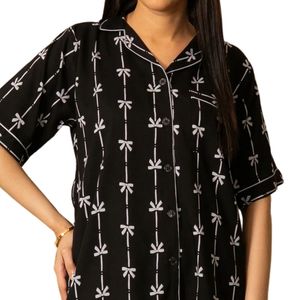 Conjunto de Pijama de Satén con Estampado de Palmeras en Blanco y Negro para Mujer, Camisa de Manga Larga con Botones y Pantalones a Juego, Ropa de Dormir Suave, Ropa de Estar por Casa, OEM - Product Image 5