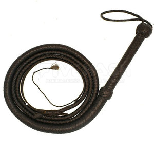 Látigo de Cuero Premium Hecho a Mano, Cuero Genuino Duradero, Mango Resistente, Diseño Flexible, Ideal para Práctica y Uso en Exteriores - Product Image 2