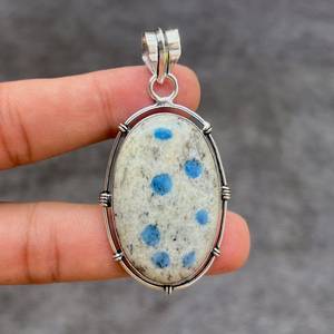 Pendentif K2 Azurite fait main en argent sterling 925, collier avec pierre précieuse naturelle bleu et blanc, cadeau pour femme - Product Image 1