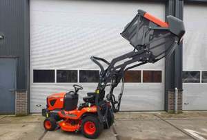 Tondeuse à gazon Kubota G231HD d'occasion en excellent état, autopropulsée, finition brillante, à prix réduits - Product Image 2