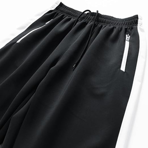Survêtement de sport pour homme avec design moderne à blocs de couleurs, haut à manches longues et bas assorti pour l'entraînement physique et le style urbain - Product Image 4