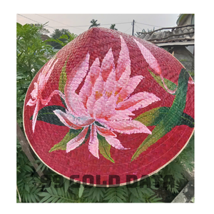 Chapeau conique vietnamien pour les boutiques de souvenirs touristiques, design en feuilles de palmier fait main - Product Image 6
