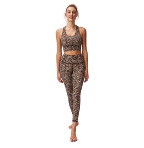 Mallas de yoga sin costuras para mujer, leggings de yoga hechos a medida, ropa deportiva, leggings informales para mujer, precio al por mayor - Product Image 1