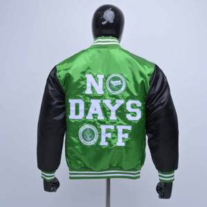 Chaquetas Varsity de Satén con Bordado Frontal y Trasero Personalizado de Calidad Premium, Chaquetas de Béisbol de Satén, Chaquetas Bomber - Product Image 6