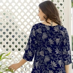 Kurti court en coton pour femmes, design imprimé, col rond, manches droites, coupe décontractée, haut ethnique, lot de 2 - Product Image 2