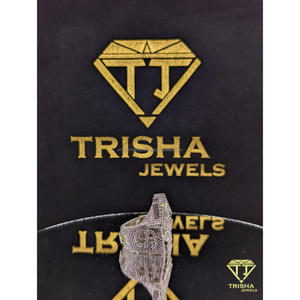 แหวนเพชรโมอิสซาไนต์พรีเมียมเงินแท้ 925 ดีไซน์หรูหราสไตล์ฮิปฮอป จาก Trisha Jewels - Product Image 4