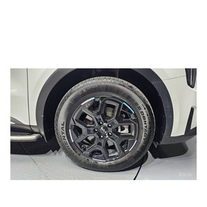 Kia Sorento HEV 2024, 1.6, 2WD, Estándar de Emisiones Euro V, Asientos de Cuero, Volante a la Izquierda, Caja de Cambios Automática, 17,555 km - Product Image 5