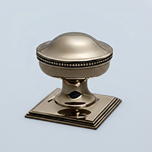 Bouton de meuble rond élégant en laiton, poignée de meuble au design durable, quincaillerie en laiton poli, minimaliste et écologique pour la maison et le bureau - Product Image 4