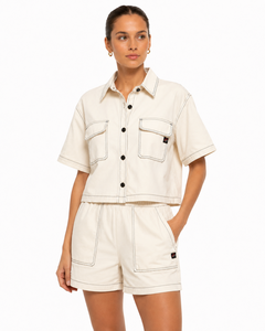 Ensemble short en jean pour femme, best-seller, tenue d'été tendance avec tissu résistant, haut boutonné, poches, coupe élégante pour le streetwear - Product Image 3
