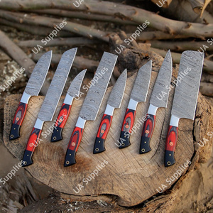 Juego de 8 cuchillos de chef profesionales de acero de Damasco con mango de madera, hojas martilladas hechas a mano, ecológicas y ambidiestras - Product Image 5