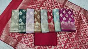 Costume en soie pure Banarasi 3 pièces - Product Image 3