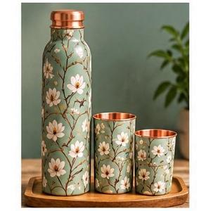 Bouteille d'eau en cuivre à motif floral vert avec deux tasses, ensemble de vaisselle portable pour la maison - Product Image 4