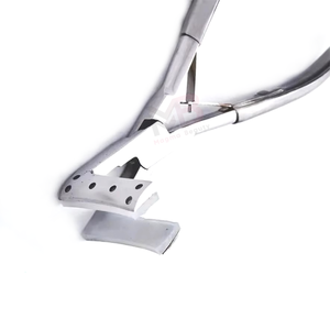 Pince à extensions de cheveux à clipser de 7,5 pouces, outil de pose pour coiffeurs |   Pince de serrage pour surfaces planes pour extensions de ruban adhésif - Product Image 4