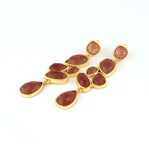 ต่างหูแฟชั่นทรงเหลี่ยมประดับพลอยเชอร์รี่ควอตซ์ ตัวเรือนทองเหลืองชุบทอง 18k ต่างหูคู่ยาวสำหรับผู้หญิง - Product Image 5