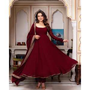 Robes de soirée de créateur Robe de soirée avec pantalon et Dupatta pour un look élégant - Product Image 5