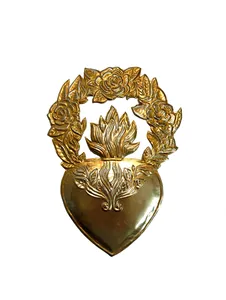Decoración de Pared de Metal Dorado Vintage con Sagrado Corazón Ex Voto, Adorno Religioso Católico para Altar, Corazón Bendecido con Llama - Product Image 1