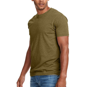 T-shirts unisexes personnalisables de haute qualité en tissu respirant - Options 100 % coton et polyester/coton - Product Image 4
