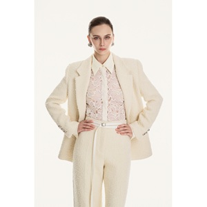 Chaqueta de Mezclilla para Mujer con MOQ Bajo, Chaqueta STELLA de Tweed con Mezcla de Lana, 36% Acrílico, 30% Lana, 21% Poliéster, Chaqueta de Corte Estructurado para Mujer - Product Image 4