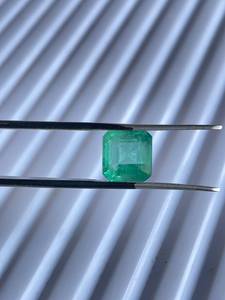 Pierre précieuse naturelle en émeraude taillée en octogone, pierre précieuse verte pour la fabrication de bijoux fins, cadeau - Product Image 5