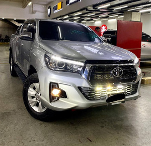 GRANDES OFERTAS RÁPIDAS PARA TOYOTA HILUX DOBLE CABINA USADA, Camioneta Diésel, Transmisión Automática - Product Image 1