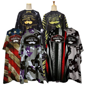 Capa de peluquería Barber Pro con diseño de bandera estadounidense, antiadherente al cabello, para uso en salones de belleza y barberías, impresión personalizada de alta calidad - Product Image 5