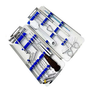 Kit d'instruments chirurgicaux pour la fixation des petits fragments osseux, pour la réparation des fractures des membres supérieurs et usage vétérinaire, par Dentavex - Product Image 2