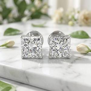 ต่างหูเพชรทรงมาร์ตินี่ปริ๊นเซส - ทอง 9k, 14k, 18k - Product Image 1