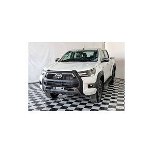 Toyota Hilux Usada 2.4/2.8 Gasolina Turbo Automática Volante a la Izquierda R21 Asientos de Cuero Techo de Aleación de Aluminio Oscuro 2024 Listo para Techo Solar - Product Image 2