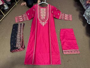 Salwar Kameez ชุดปักลายสไตล์อินเดียและปากีสถานสำหรับสุภาพสตรีชุดปาร์ตี้สำเร็จรูปและชุดลำลอง - Product Image 2