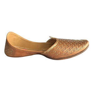 <b>Woman</b> Khussa <b>Golden</b> Wedding Zari Work <b>Woman</b> Khussa Pakistani Traditional Ladies Jutti <b>Shoes</b> Light Weight Wholesale Handmade - Product Image 5