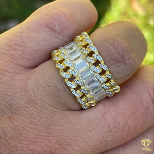 Bague de luxe en argent sterling 925 avec chaîne cubaine, diamant de laboratoire taille émeraude central et bordure à maillons sertis de diamants, bijoux pour homme - Product Image 6