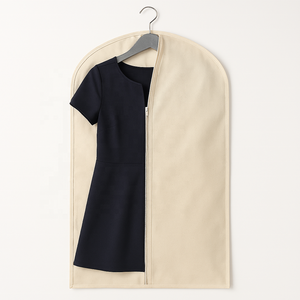 Sacs en mousseline de haute qualité, personnalisés, fabriqués directement en usine, pliables, luxueux, imprimés sur mesure, avec fermeture éclair, pour robes de mariée - Product Image 1