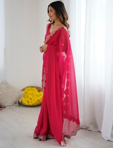 Sari Tradicional de Chifón Rosa para Mujer KV con Adornos y Blusa sin Costuras Reversible Antiarrugas para Fiestas y Eventos - Product Image 3