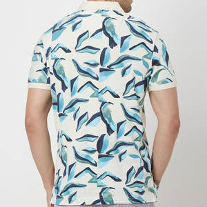 Polo de Diseño para Hombre de Alta Calidad, Sublimado, Blanco con Patrón Bordado y Cuello a Rayas Rojo y Verde, Estilo Casual - Product Image 2