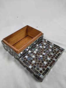 Coffret cadeau à bijoux coffret à bijoux de luxe fabriqué à la main avec incrustation de verre de l'Inde à vendre en vrac vente en gros mini coffret à bijoux - Product Image 4